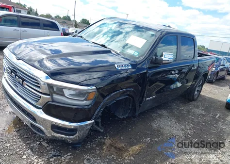 2019 Ram 1500 Laramie 4X4 5'7 Box z USA, uszkodzony, nr VIN 1C6SRFJT3KN766330